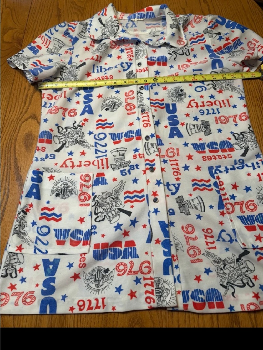 Vintage Women’s USA 1976 Celebration Shirt